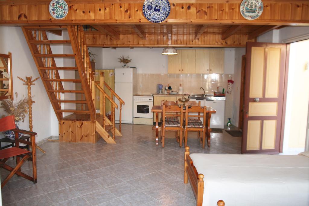 Symi Port View Apartment Extérieur photo