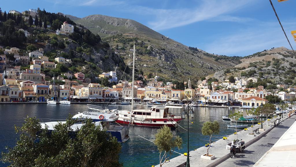 Symi Port View Apartment Extérieur photo
